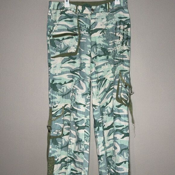 Sugar Lips Lightweight Cargo Pants w/Stud + Tie Details - Picture 1 of 12